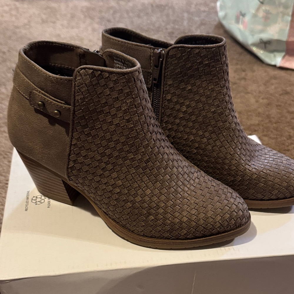 Elegant Woven Ankle Booties